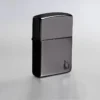Armor® con design “Black Flame” lucidato a specchio