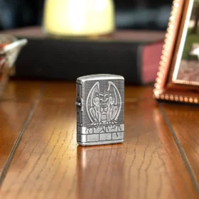 Armor® Gargoyle in argento anticato