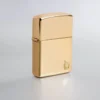 Armor® High Polish Brass con motivo a fiamma