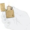 Armor® in ottone anticato con motivo a fiamma Armor® in ottone anticato con motivo a fiamma