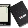 Classic logo Zippo che si illumina al buio Classic logo Zippo che si illumina al buio