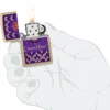 Design a forma di bottiglia Crown Royal® Design a forma di bottiglia Crown Royal®