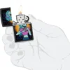 Design “Brainiac” con luce nera Design “Brainiac” con luce nera
