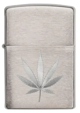 Design con foglia di marijuana cromata