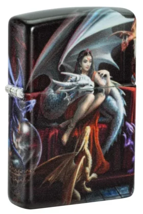 Design “Dragon Charm” di Anne Stokes