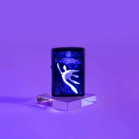 Design Loch Ness con luce nera