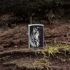 Design “Shadow Wolf” di Lindsay Kivi