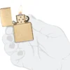 Design Zippo con filigrana a vortici Design Zippo con filigrana a vortici