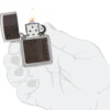 Emblema in pelle marrone – Design zippo Emblema in pelle marrone – Design zippo