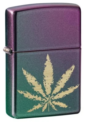 Foglia di marijuana iridescente Foglia di marijuana iridescente