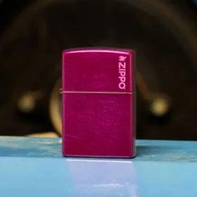 Logo Zippo Classic Candy Raspberry