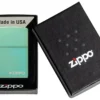 Logo Zippo verde Classic lucidato a specchio Logo Zippo verde Classic lucidato a specchio