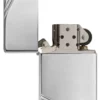 Modello Vintage in High Polish Chrome con incisioni Modello Vintage in High Polish Chrome con incisioni