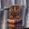 Motivo a tapestry con foglie di cannabis Motivo a tapestry con foglie di cannabis