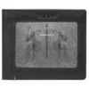 Portafoglio in pelle nera – Design con placca metallica “Cross Wings” Portafoglio in pelle nera – Design con placca metallica “Cross Wings”