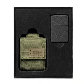 Set regalo composto da custodia tattica e accendino antivento Black Crackle®