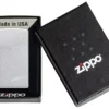 Zippo Slim® con design a pois